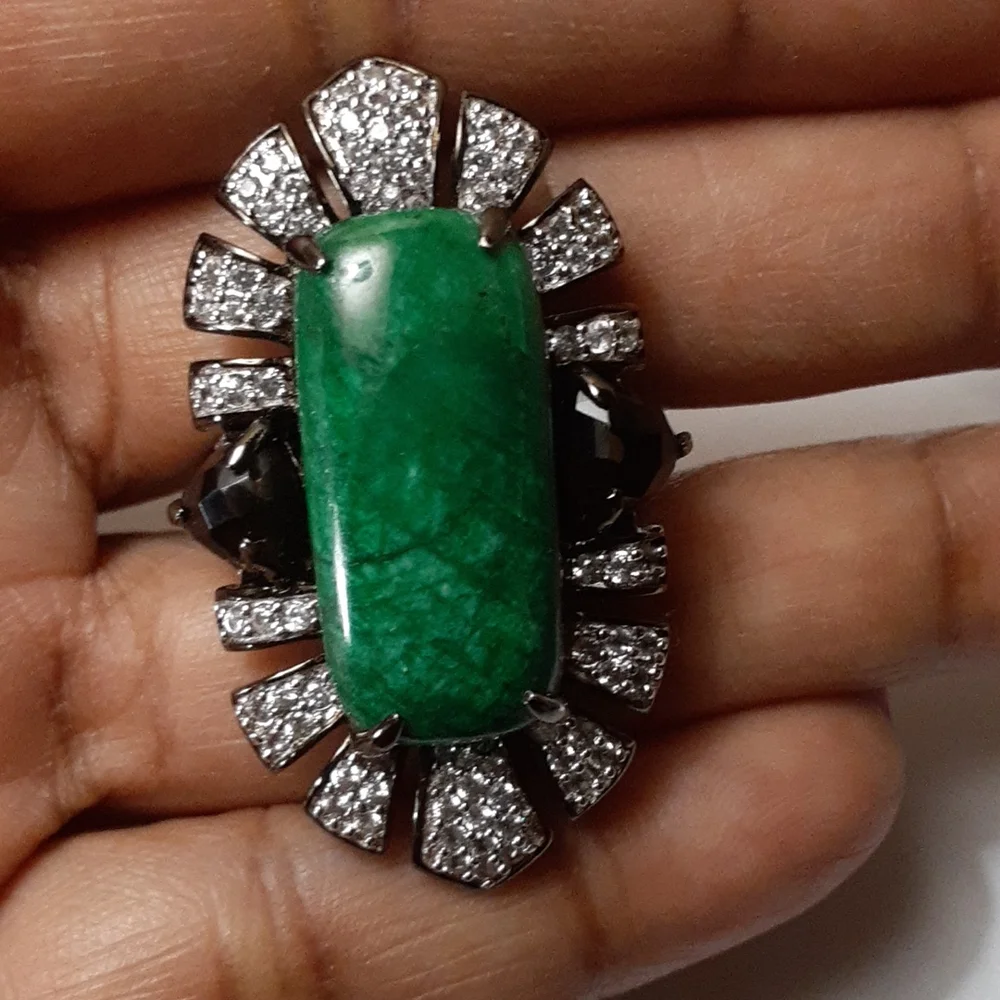 925 Green Corundum (Sapphire), White Zircons & Smoky Quartz. - Picture 14 of 15